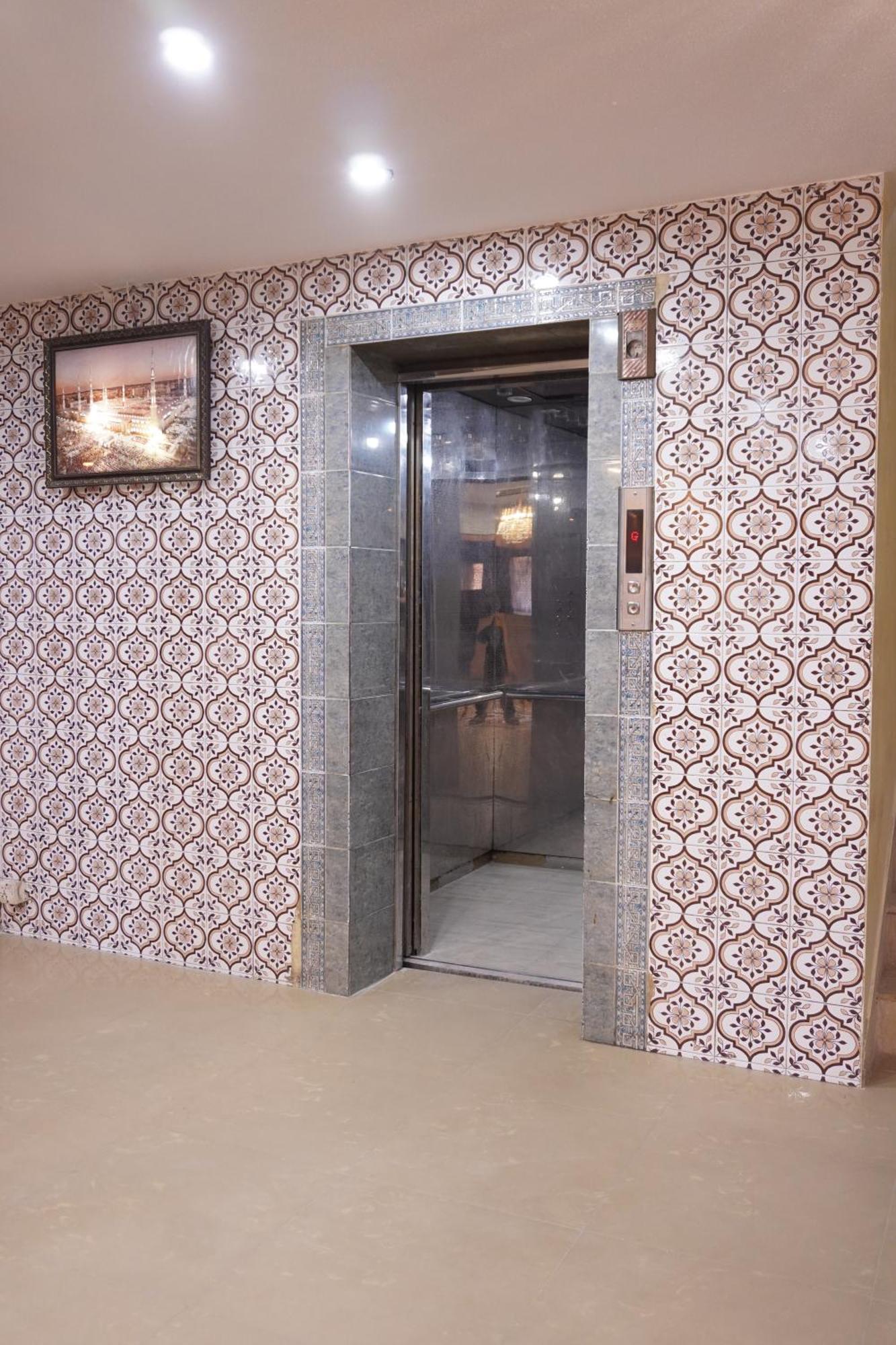 National Hotel Lahore Exterior foto