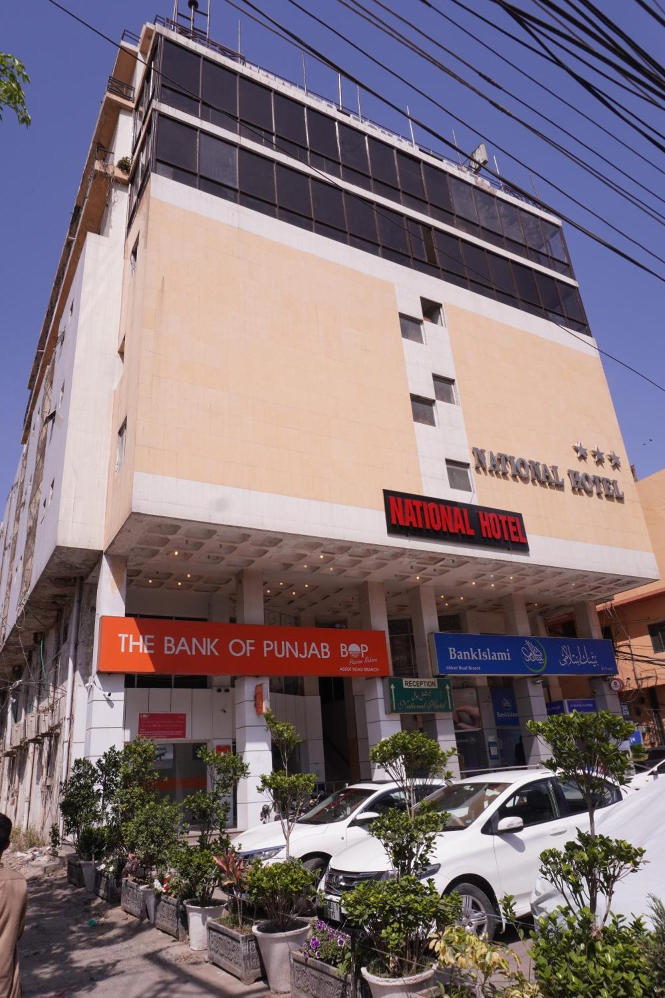 National Hotel Lahore Exterior foto