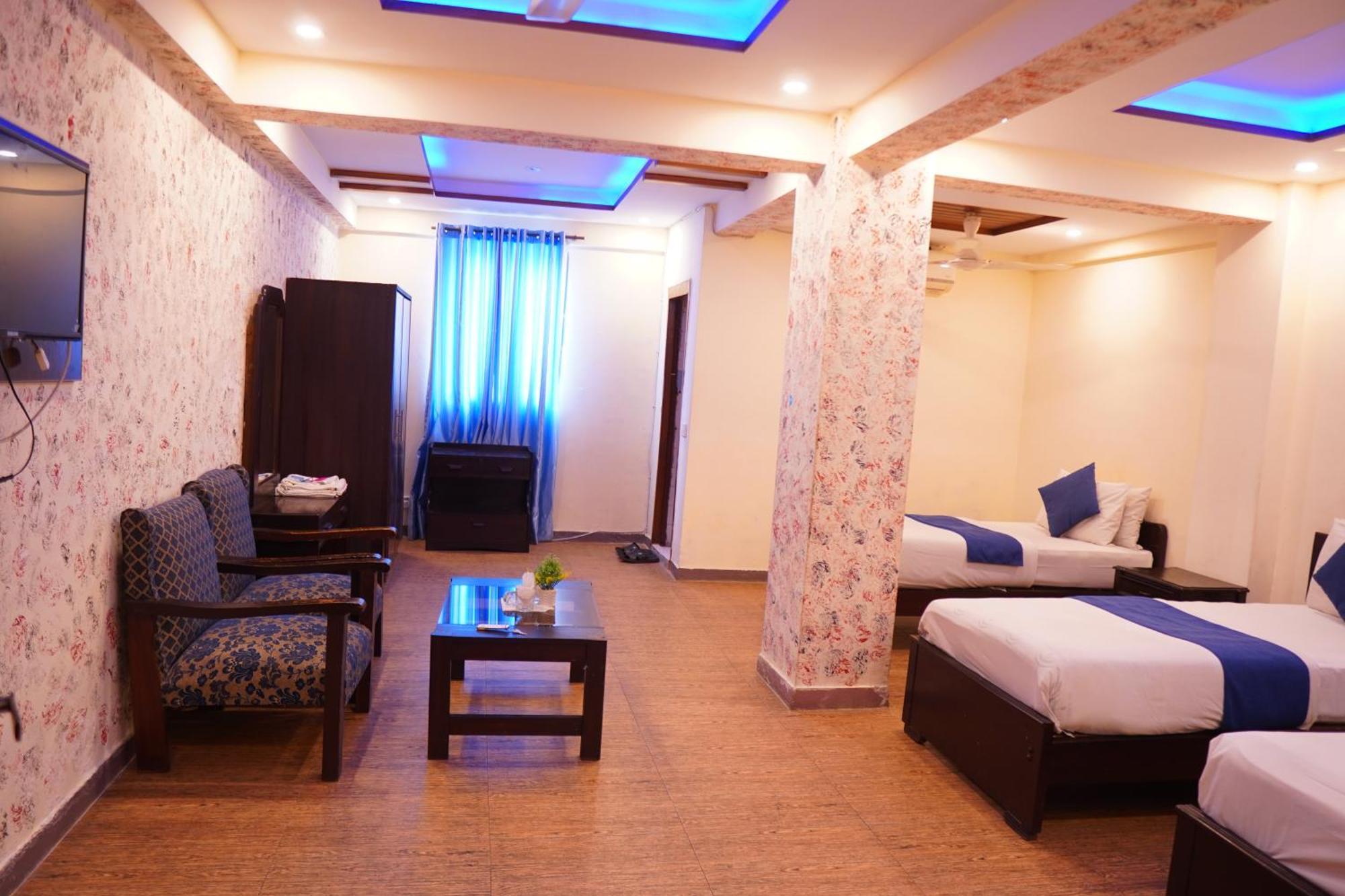 National Hotel Lahore Exterior foto
